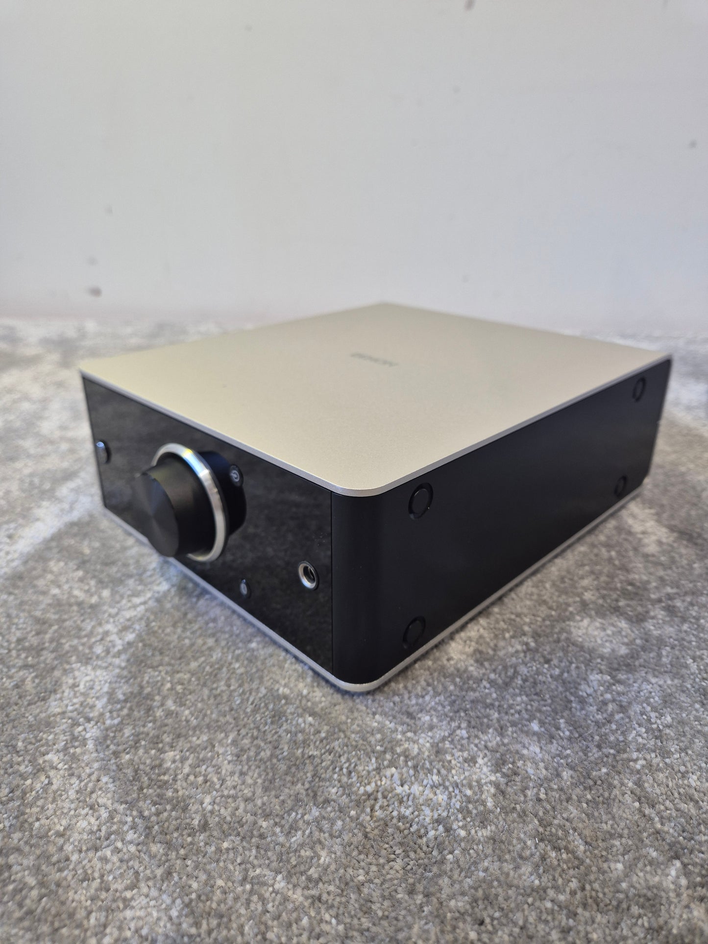 Denon PMA 50 - High-Fidelity Amplifier - Excellent w/ Original Box