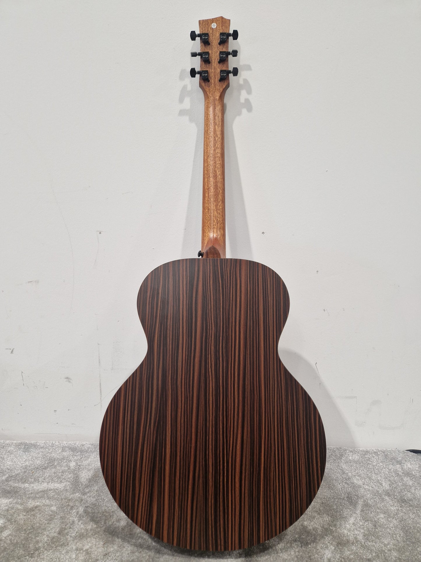 Enya EA-X1 Pro Sunburst - Carbon Fiber Construction, Acoustic-Electric - Excellent w/ Manuals & Soft Case