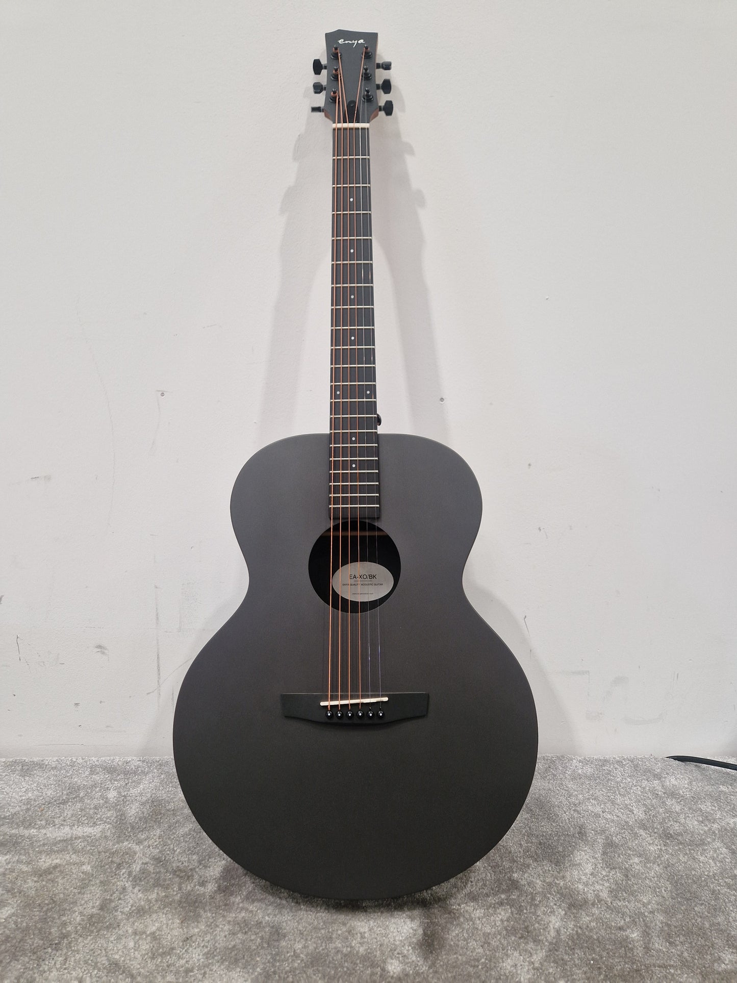 Enya EM-XO/BK - Carbon Fiber Construction, Acoustic-Electric - Excellent w/ Soft Case