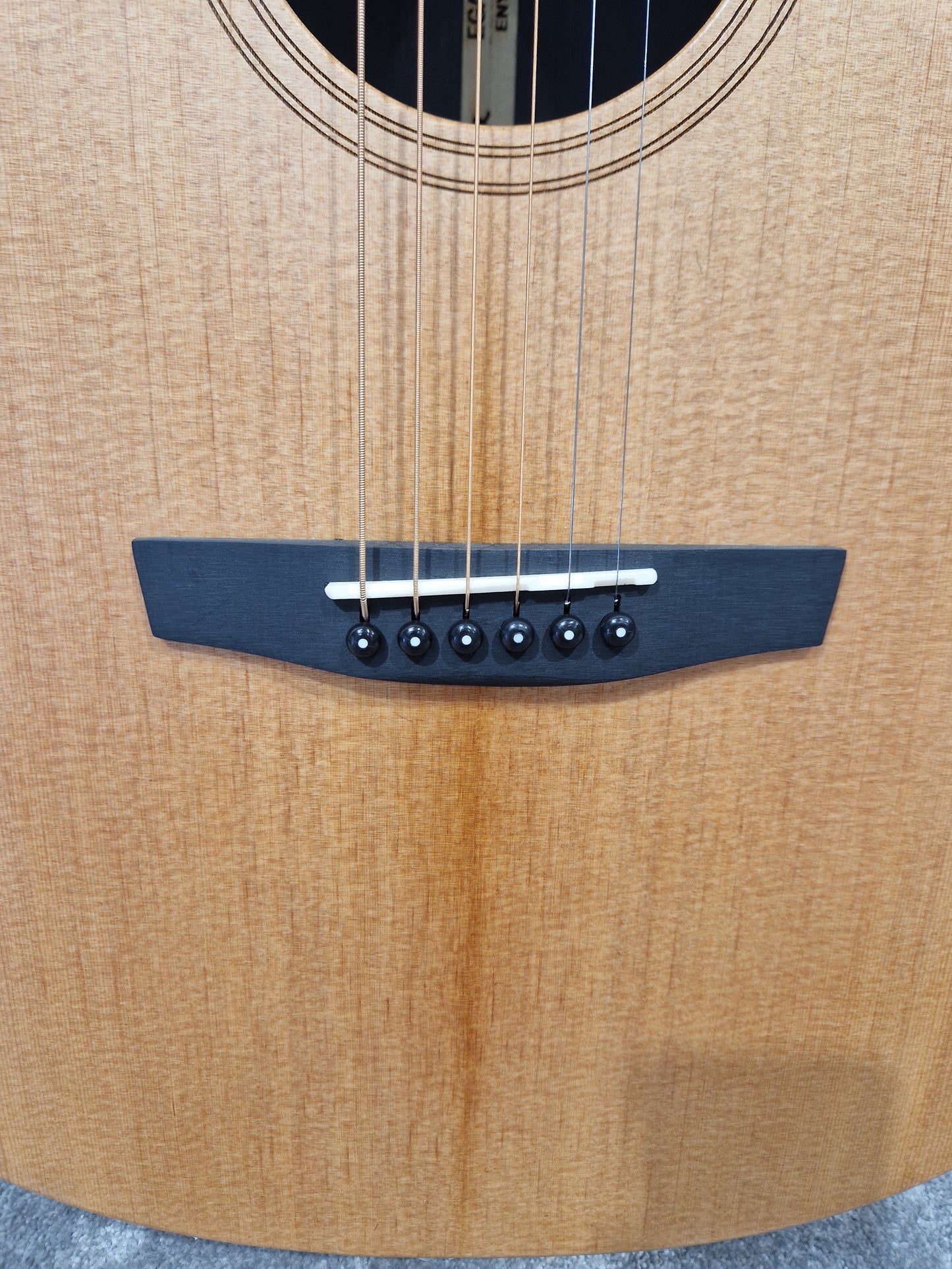 Enya EGA-X1 Pro Natural - Carbon Fiber Construction, Acoustic-Electric - Excellent w/ Manuals & Soft Case