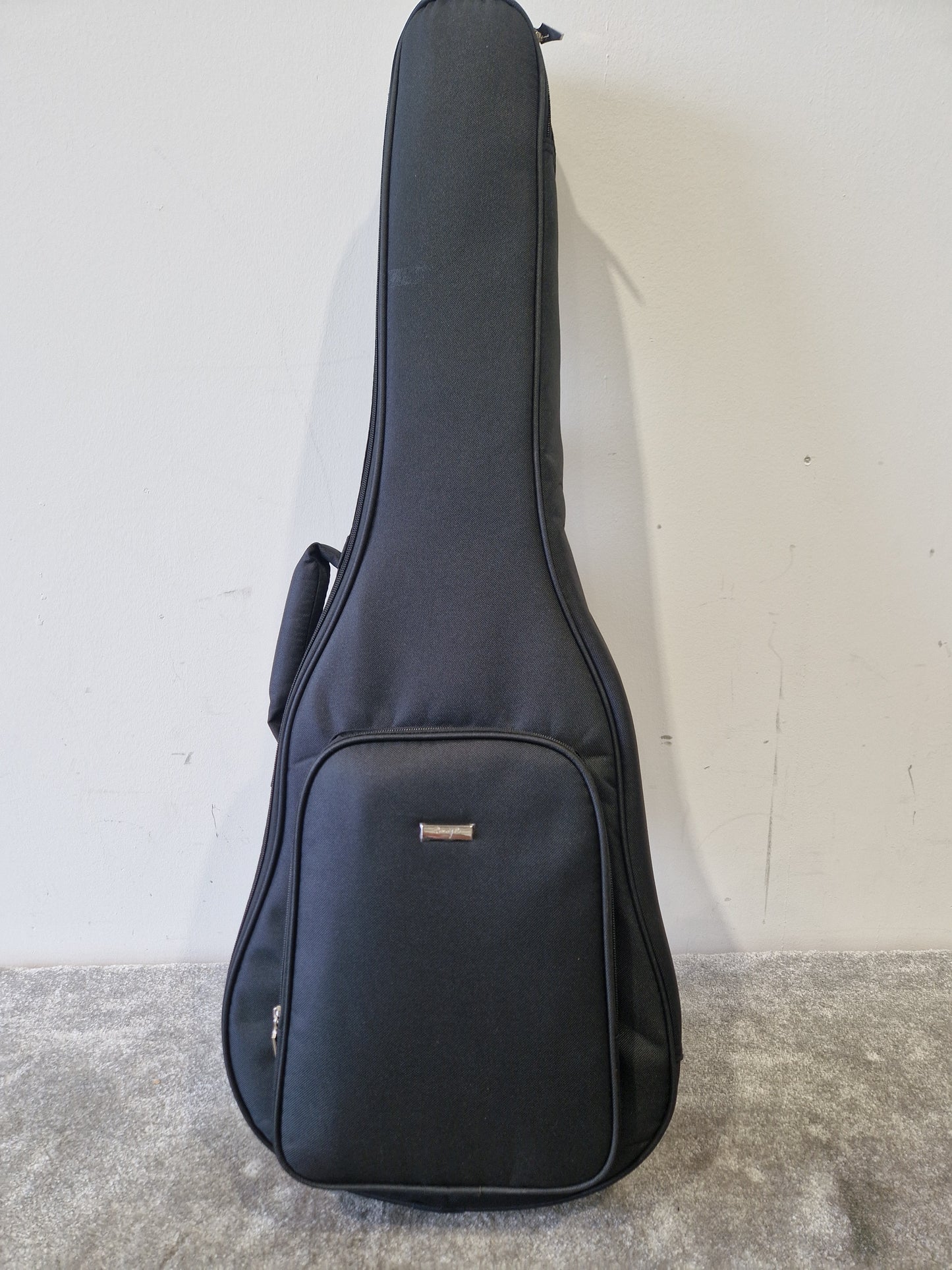 Enya EB-X1 Pro Max - Carbon Fiber Construction, Active Electronics - Excellent w/ Manuals