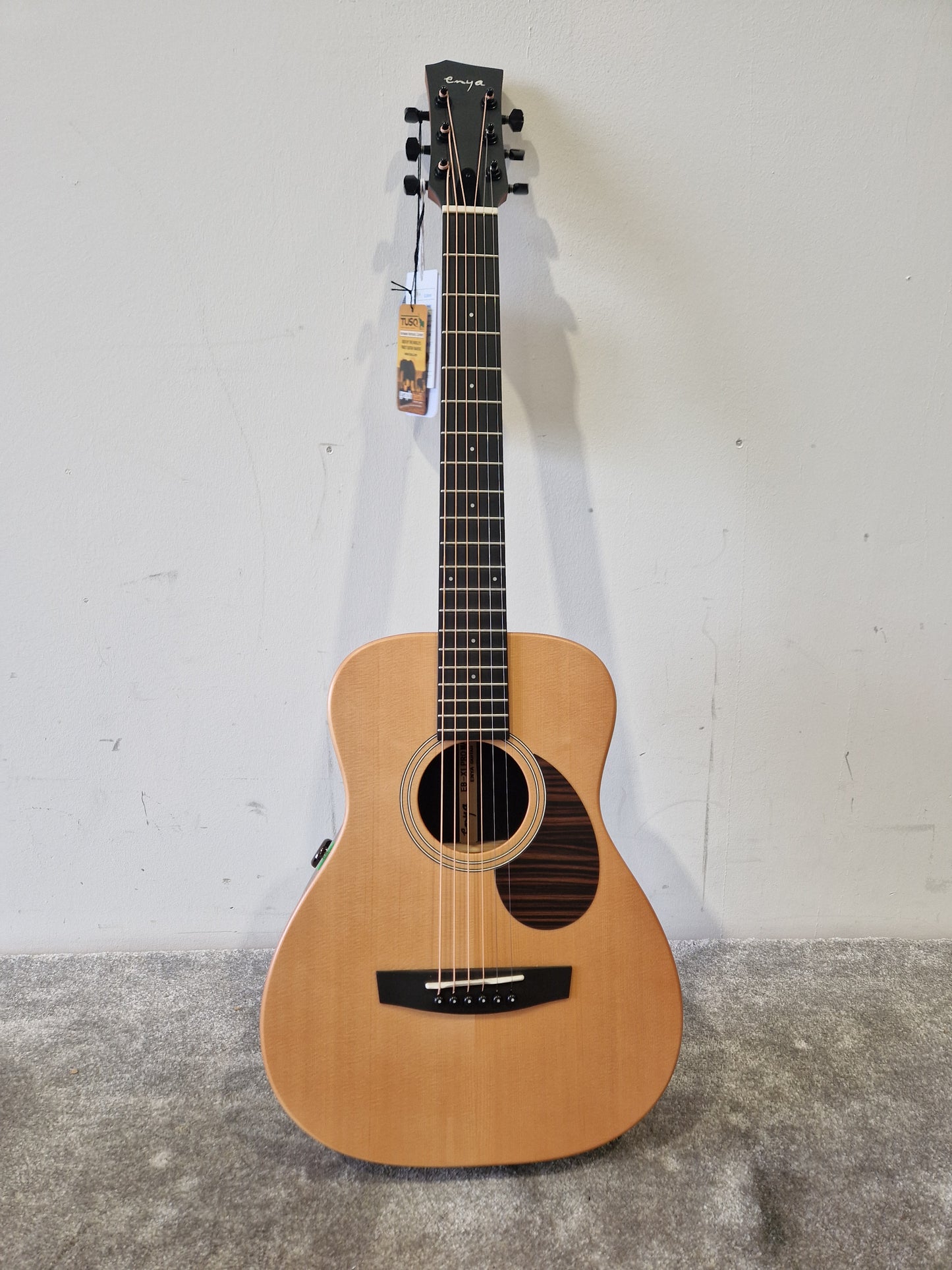 Enya EB-X1 Pro Max - Carbon Fiber Construction, Active Electronics - Excellent w/ Manuals