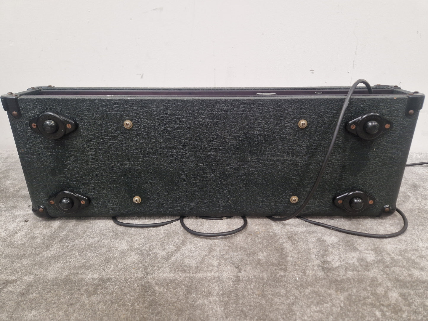 Marshall 100w Lead and Bass - 100 Watt Amplifier, Versatile Sound - Very Good