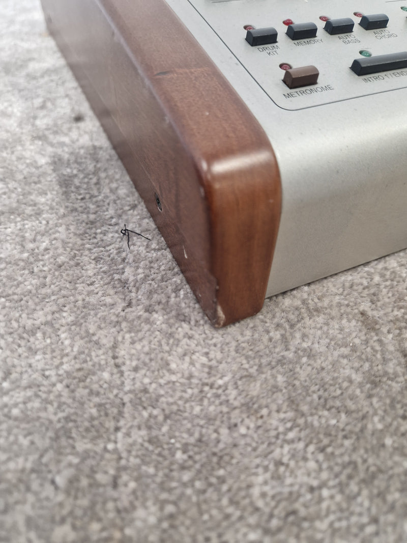 Orla XM900 DLX orchestra module - 900 Sounds, 128-Note Polyphony - Spares or Repair w/ Power Supply & Soft Case - image 4