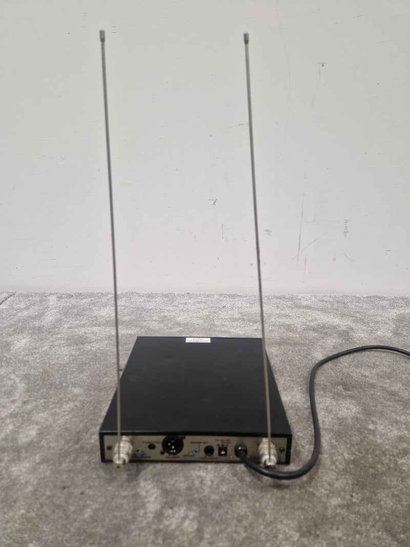 Audio-Technica ATW-R12 - Wireless Receiver, High-Fidelity Audio - Very Good - image 6
