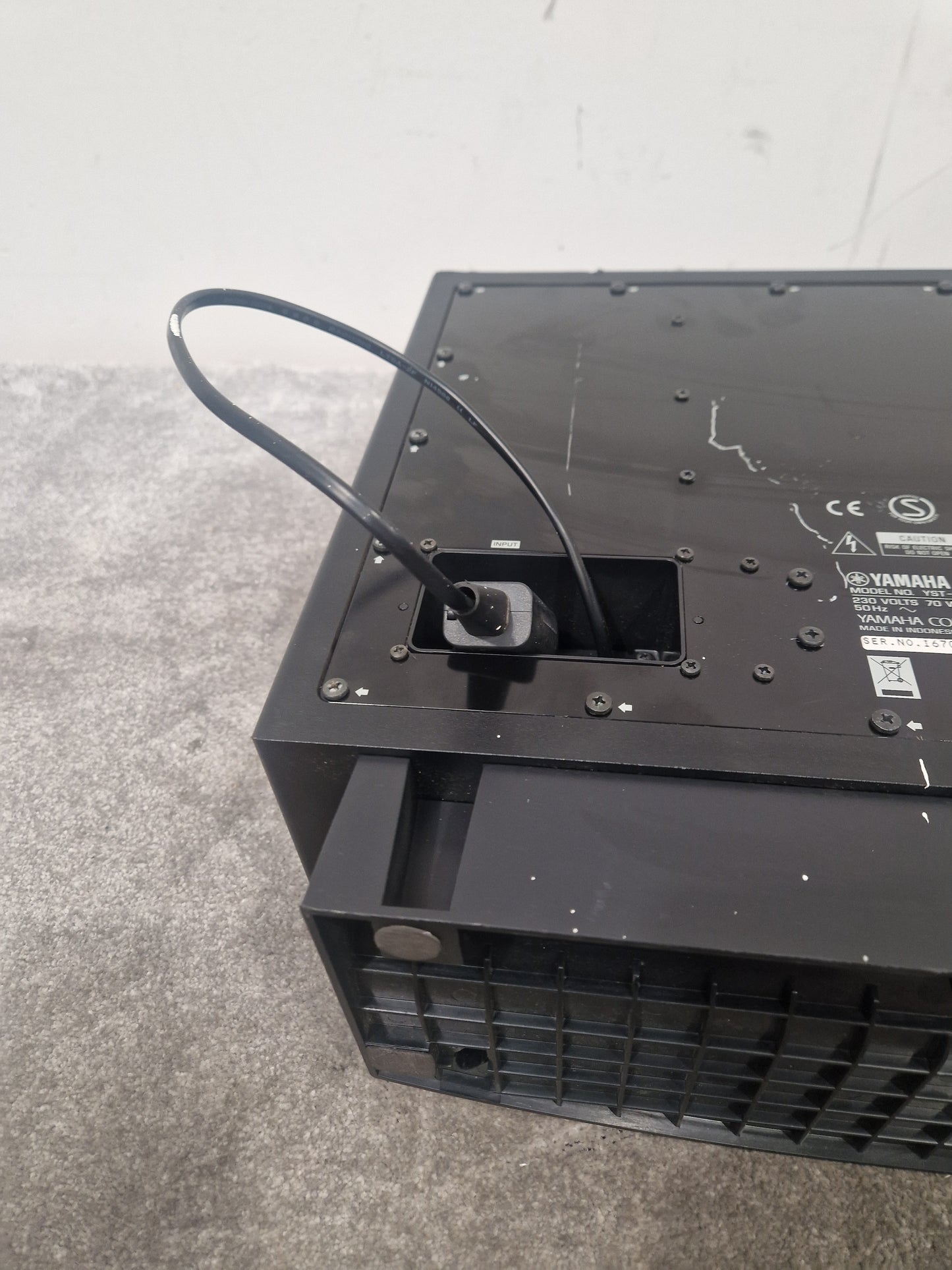 Yamaha YST-FWS100 - Advanced Sound System, Subwoofer - Very Good