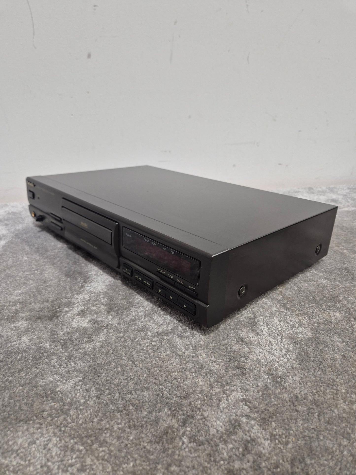 Technics SL-PG490 - CD Player - Spares or Repair