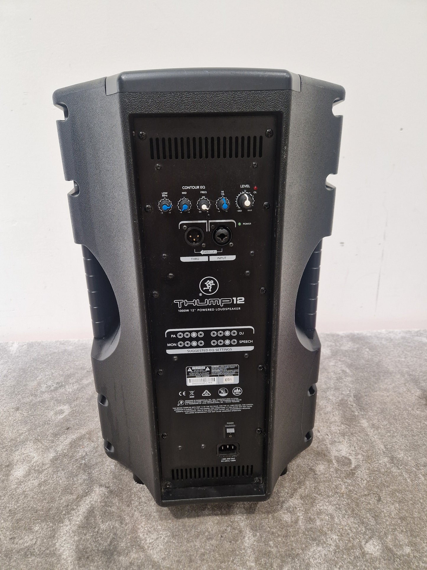 Mackie Thump 12 - 12" Powered Speaker, 1000W - Excellent w/ Power Supply