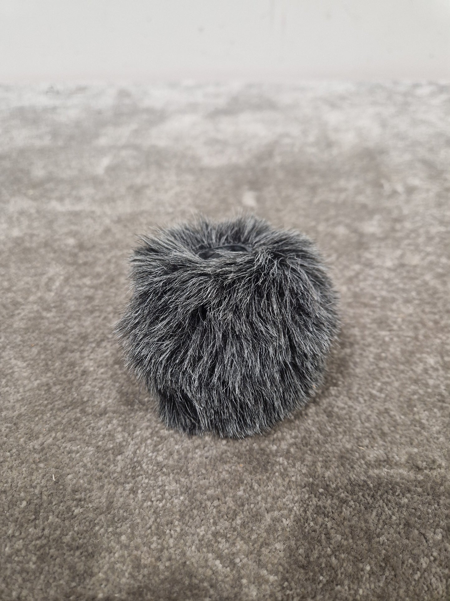 Rode NTG Windsheild Microphone Windscreen - Reduces Wind Noise, Durable - Excellent
