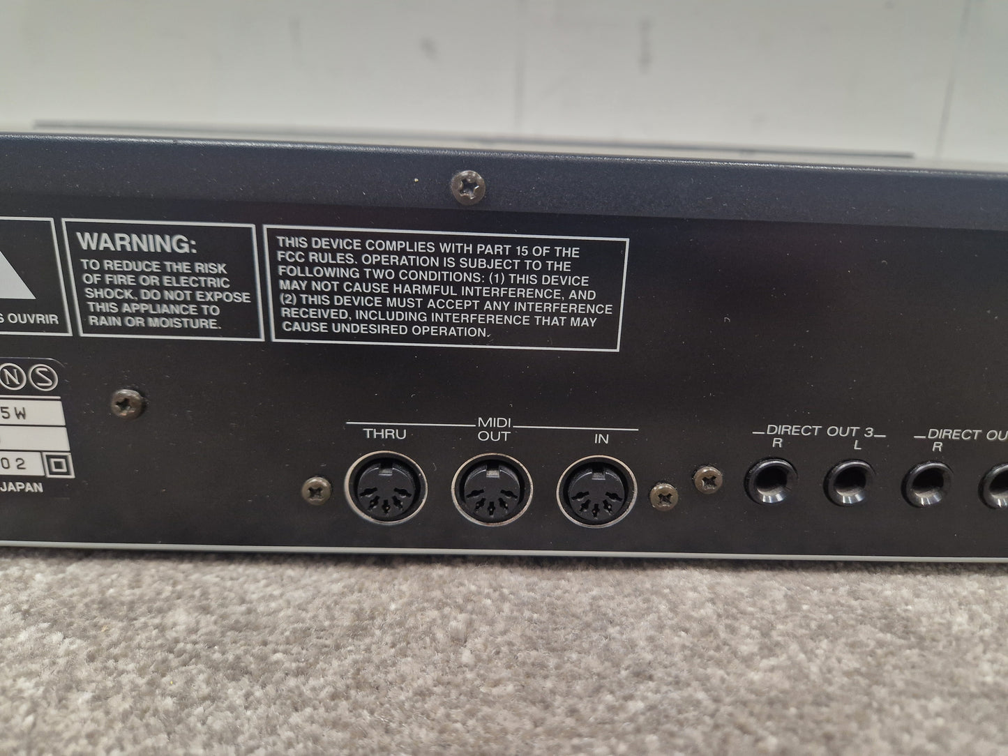 Roland JD-990 Super JD Synthesizer - 16-Voice Polyphony, Advanced Sound Engine - Excellent w/ Power Supply & Manuals