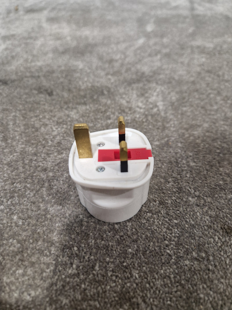 EU to UK Plug Adapter - Converts EU Plugs to UK Outlets - Excellent - image 5