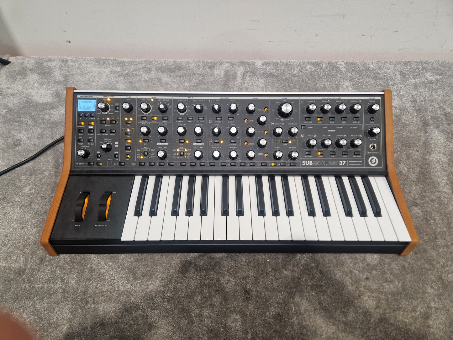Moog Subsequent 37 Keyboard - Paraphonic Synthesizer, 37-Key - Excellent w/ Original Box & Power Supply & Manuals