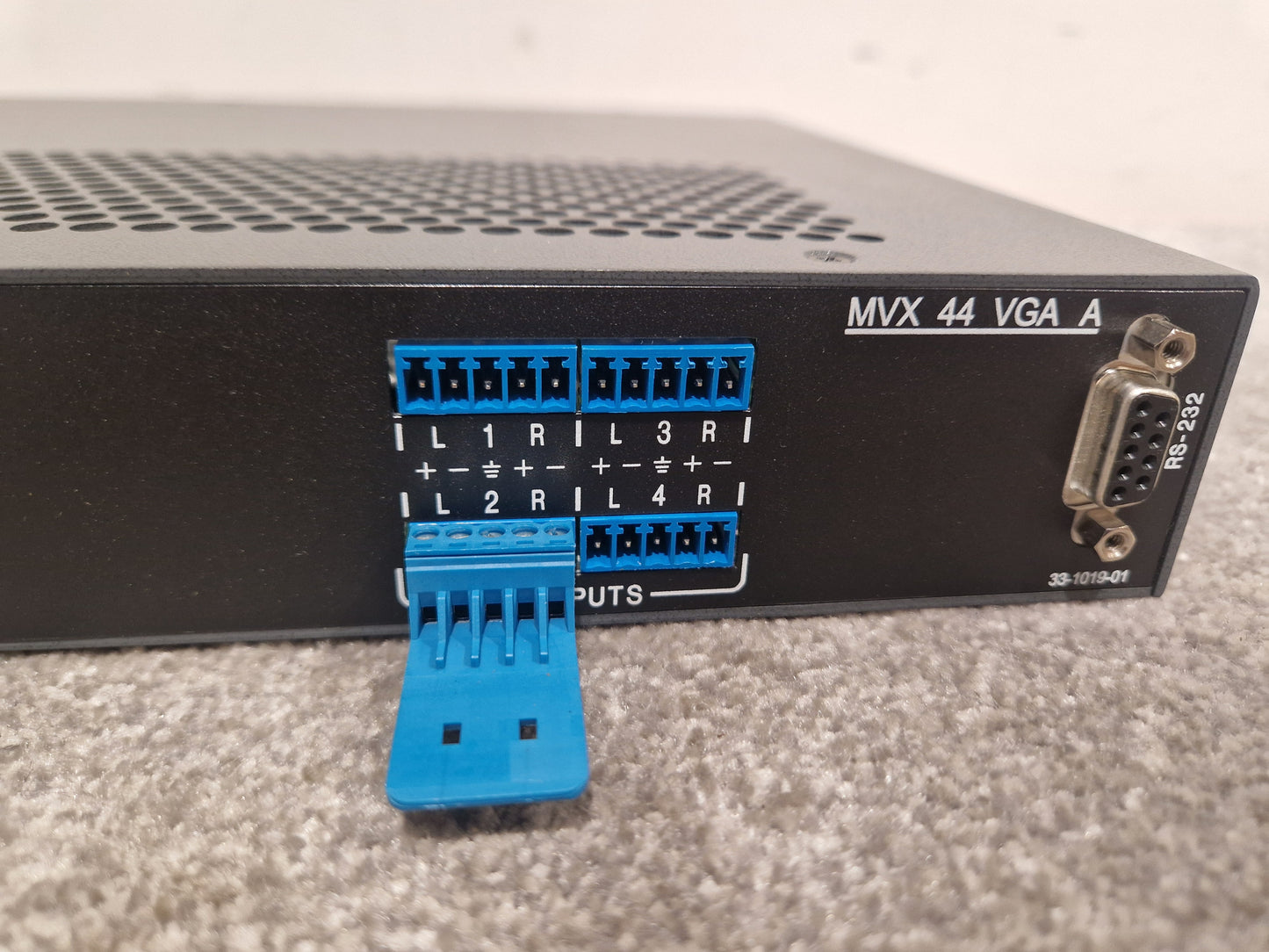 Extron MVX 44 Vga A Matrix Switcher - 4x4 VGA Matrix, High Resolution - Excellent w/ Original Box & Power Supply & Manuals