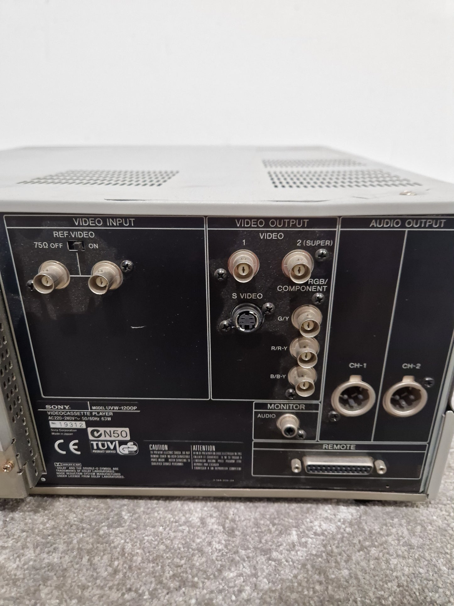 Sony Betacam SP Video Cassette Player - UVW-1200p RGB - Professional Video Deck, RGB Output - Good