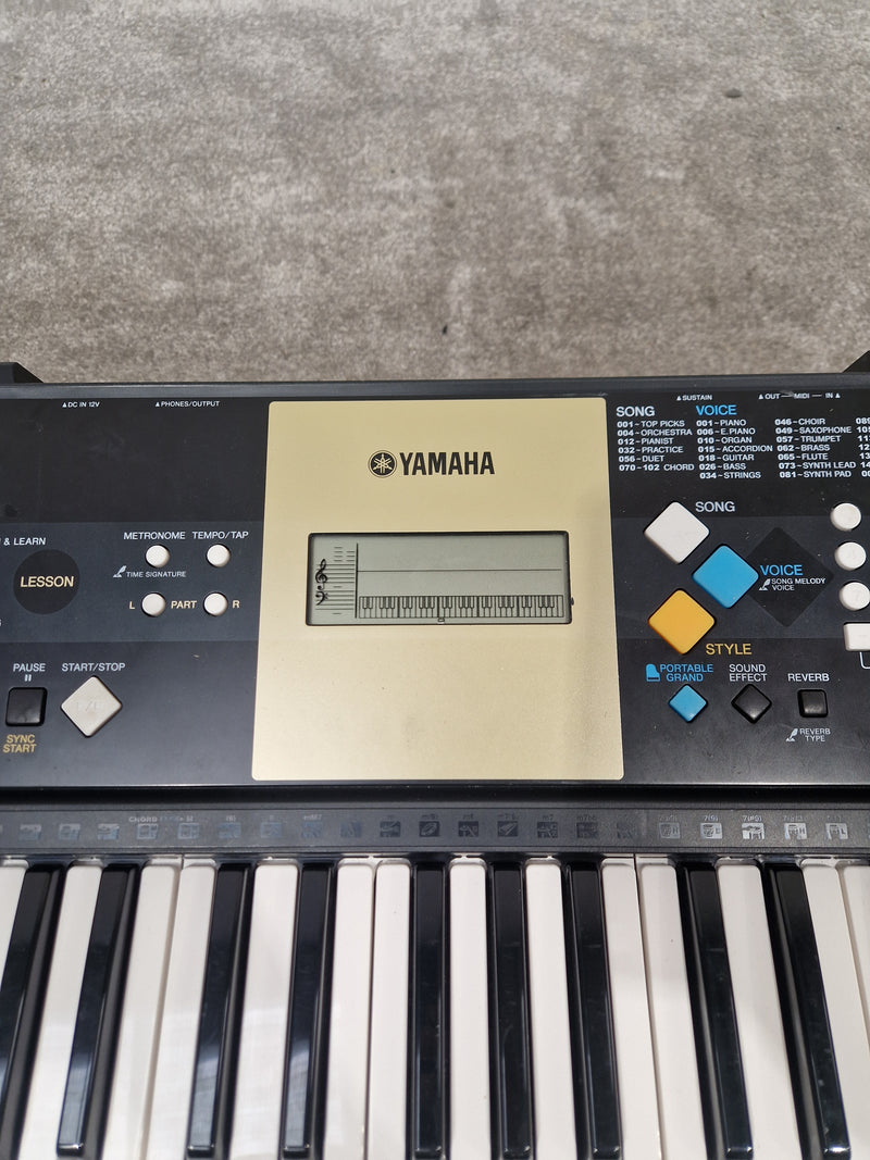 Yamaha Ypt-220 Keyboard - 61 Keys, Touch-Sensitive - Excellent - image 5