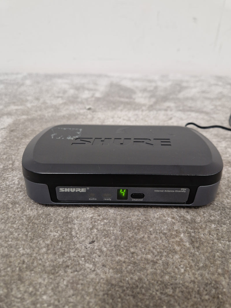 Shure PG4S - Wireless Microphone System - Excellent w/ Power Supply - image 4