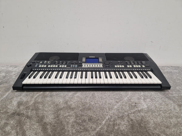 Yamaha PSR-S550 61-KEY Keyboard - Dynamic Arranger - Spares or Repair
