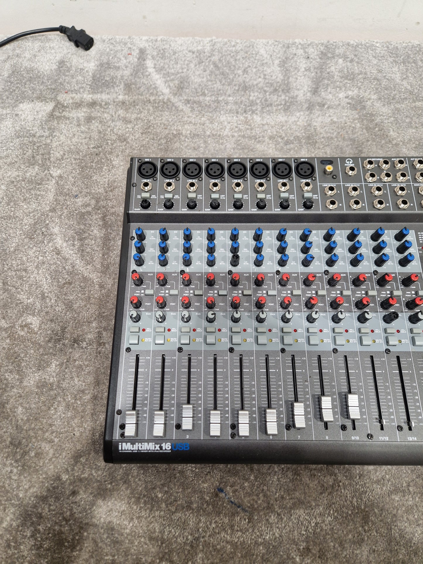 Alesis IMultiMix 16USB Mixing Desk - 16-Channel Mixer - Excellent