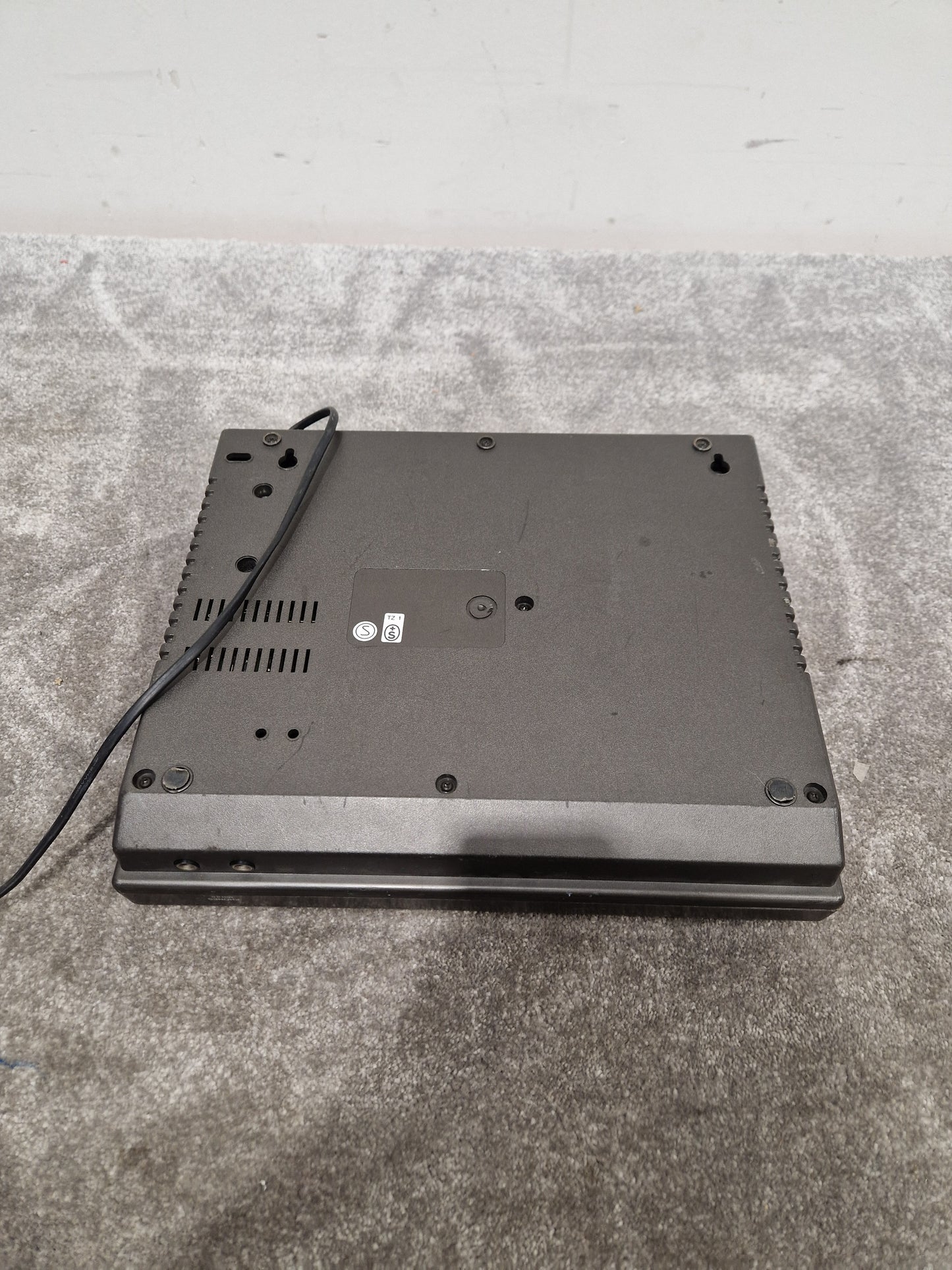 Tascam M-06 - Compact 6-Channel Mixer - Good
