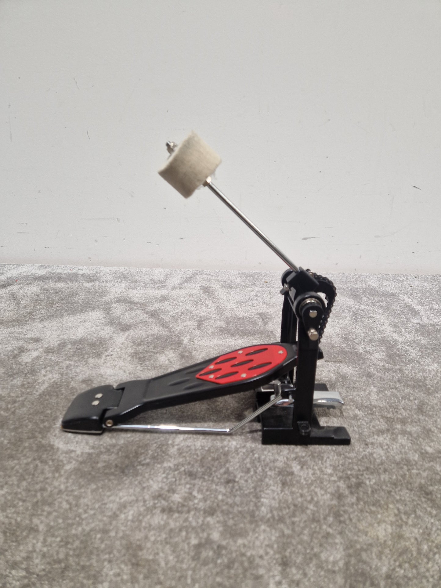 Fame Kick Drum Pedal - Smooth Action Design - Excellent