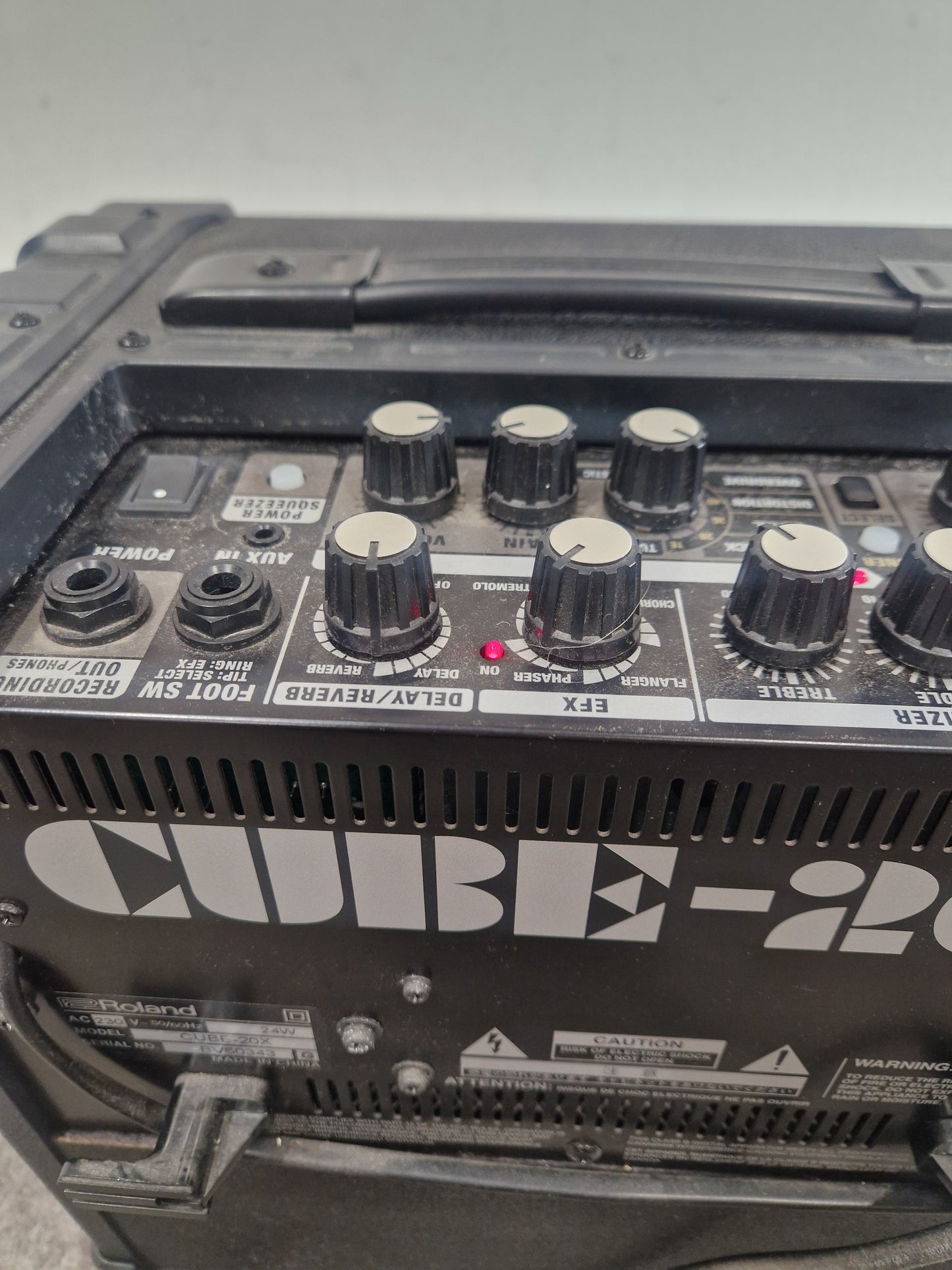 Roland Cube 20X - Compact Guitar Amp - Excellent w/ Guitar Lead,Manuals