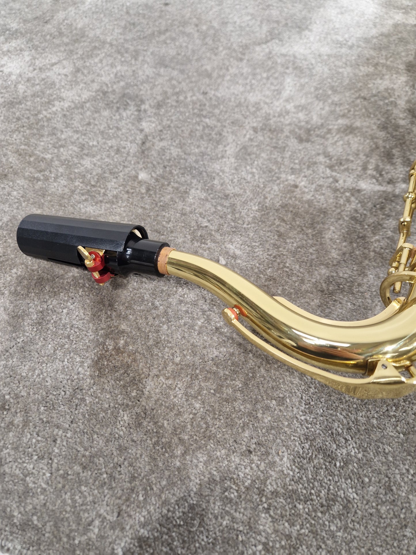 Odyssey OTS800 Premiere – Bb Tenor Saxophone – Excellent