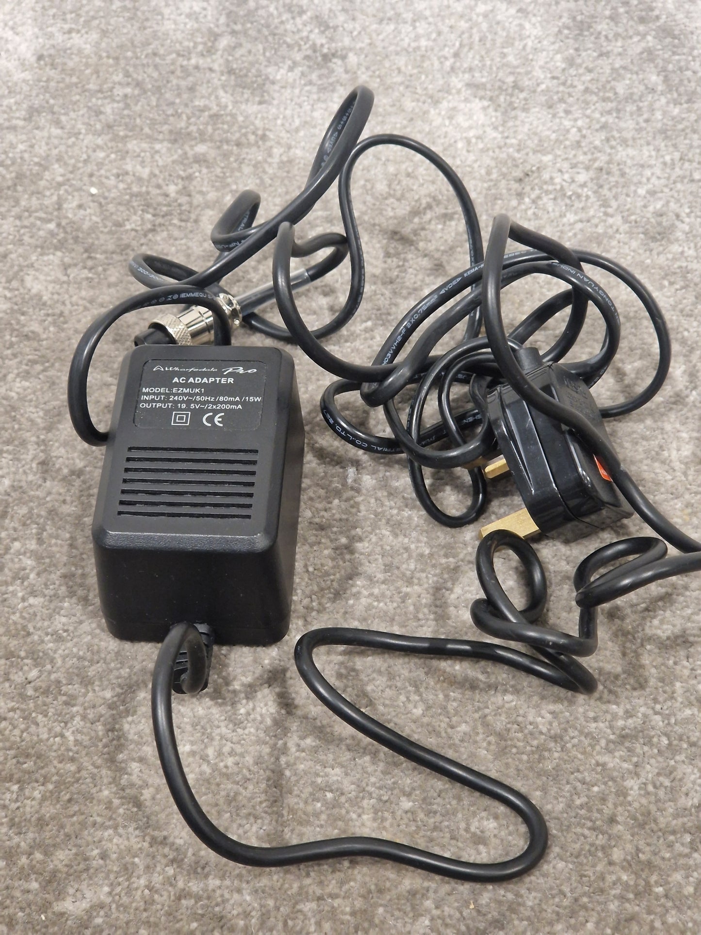 Wharfedale Pro Connect 502 Compact Mixer - 5-Channel Audio Control - Excellent w/ Original Box & Power Supply