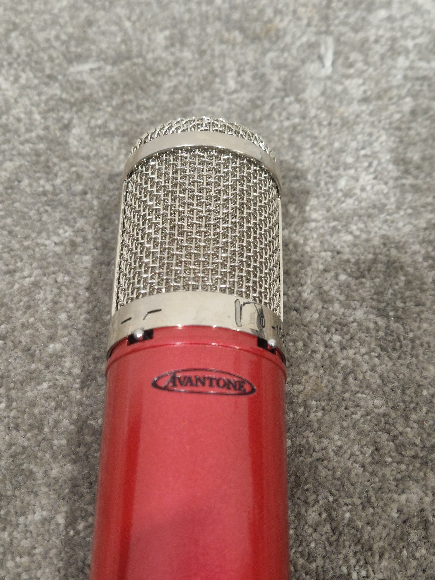 Avantone PS12 And CV-12 - Studio Condenser Microphone - Excellent w/ Hard Case & Microphone Hard case