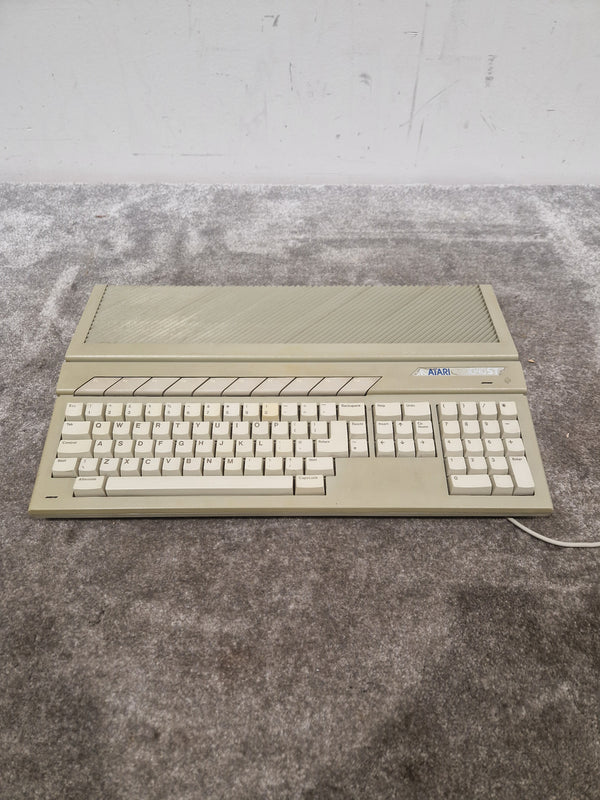 Atari 1040STFM - Classic Home Computer - Very Good w/ Mouse