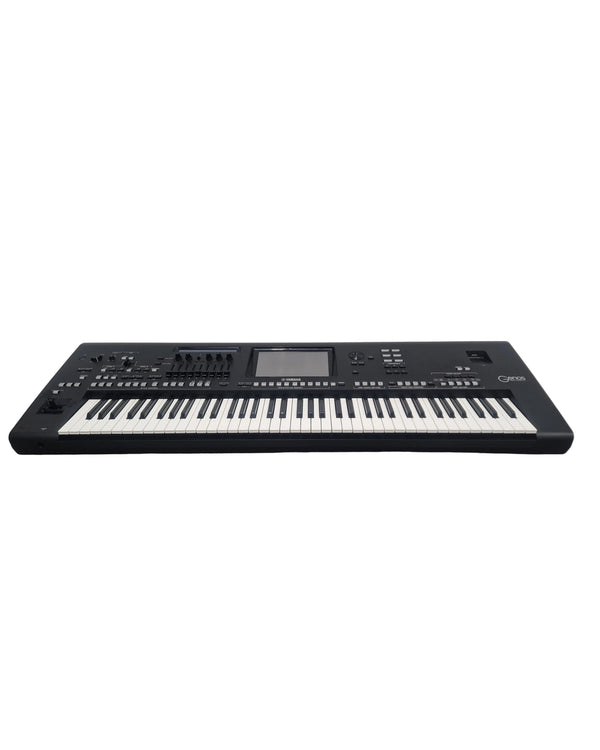 Yamaha Genos - Digital Workstation Keyboard - Excellent w/ Soft Case & Keyboard Pedal