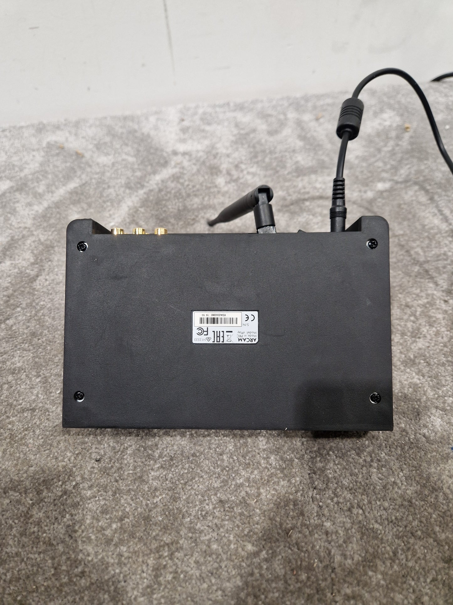 Arcam R Play - Wireless Music Streamer - Excellent w/ Power Supply