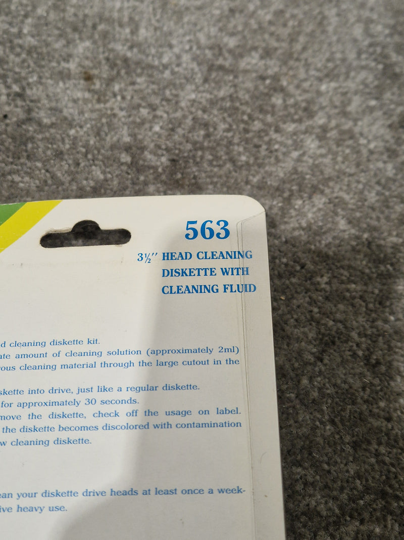563 3 1/2'' Head Cleaning Diskette With Cleaning Fluid - Magnetic Drive Maintenance - Excellent - image 6