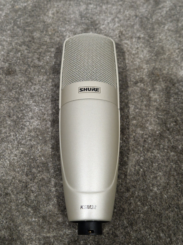 Shure KSM-32 - Large Diaphragm Condenser Mic - Excellent w/ Soft Case & Hard Case