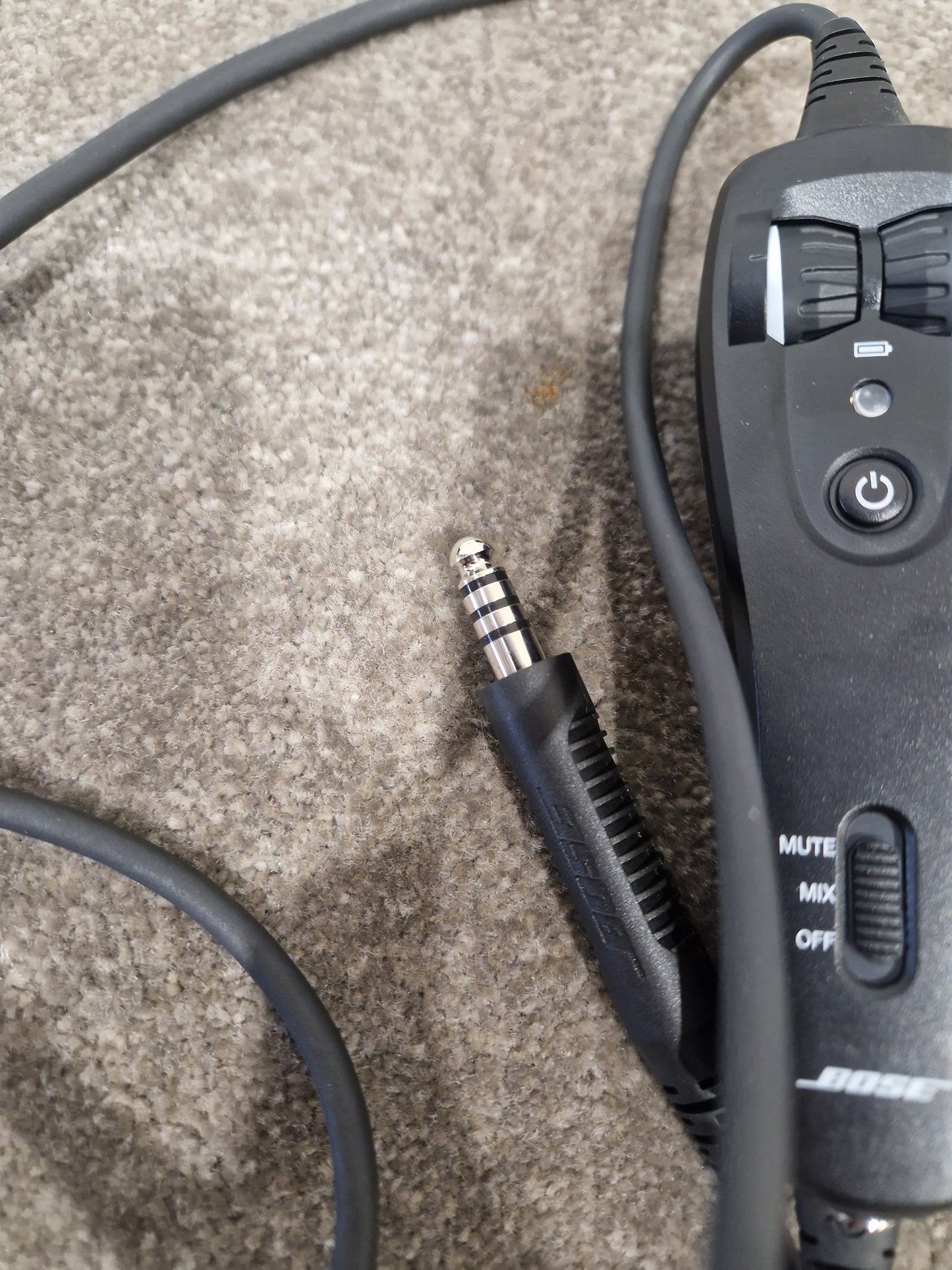 Bose A20 - Active Noise Cancelling Headset LEMO plug - Mint w/ Original Box & Soft Case