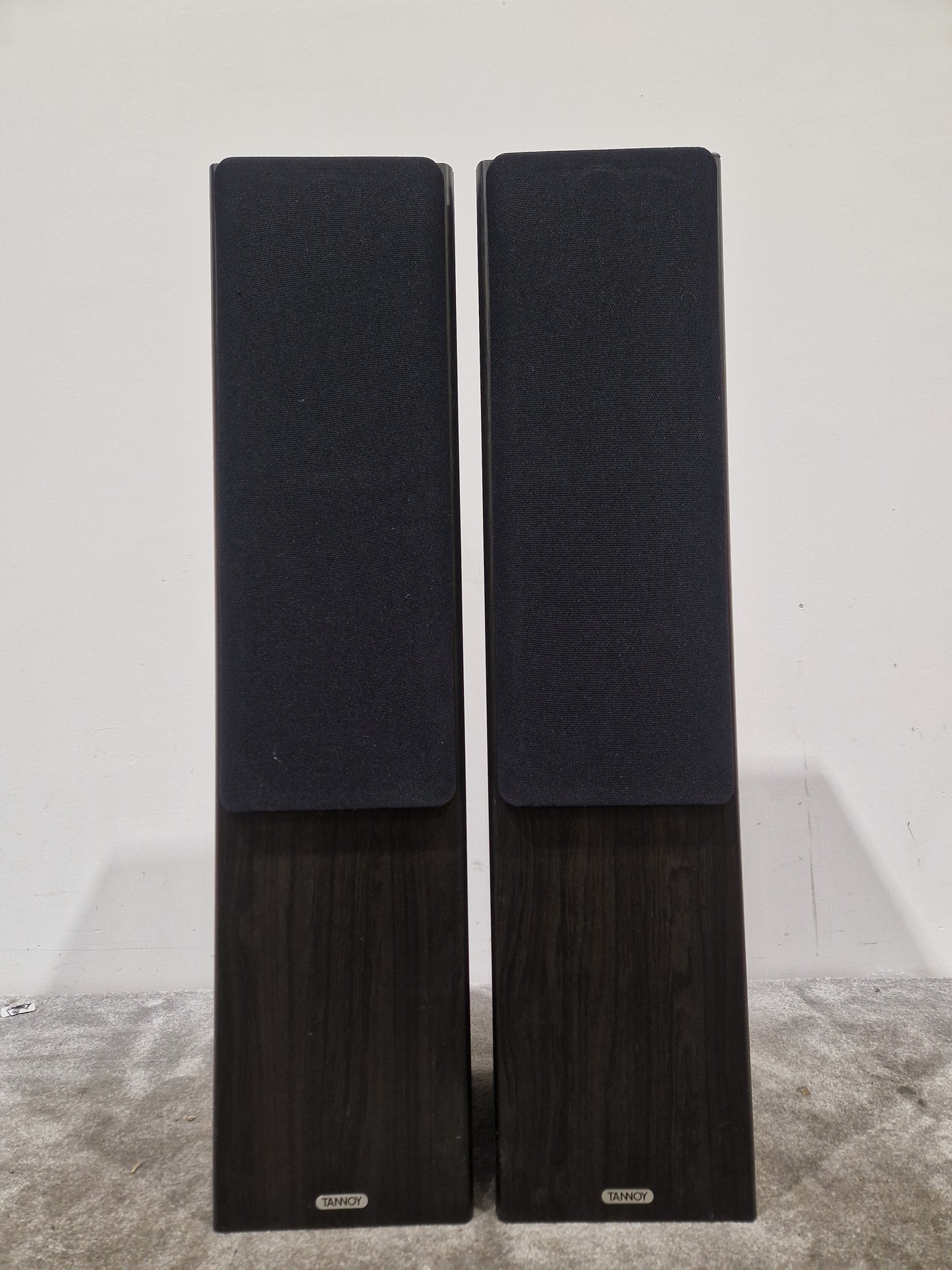 Tannoy Mercury F3 Floor Standing Speakers Pair - Dynamic Sound Performance - Excellent w/ Power Supply