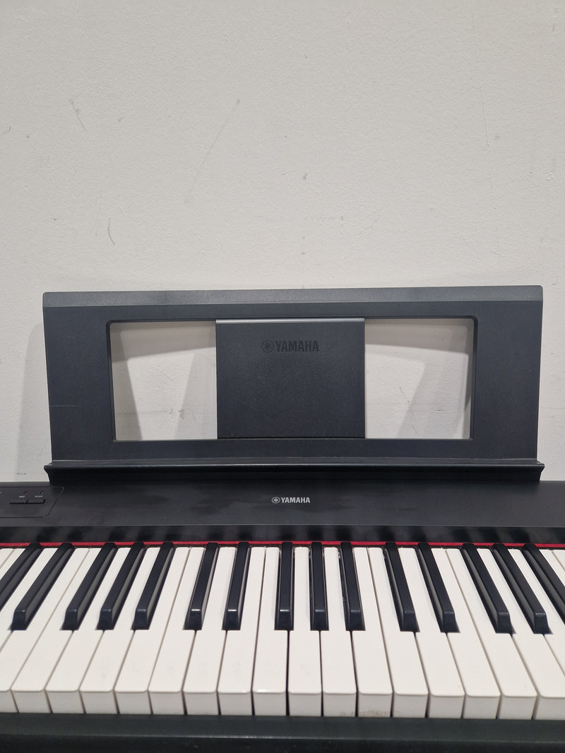 Yamaha Piaggero Keyboard NP-12B - Portable Digital Piano - Excellent w/ Original Box & Sustain Pedal - image 7