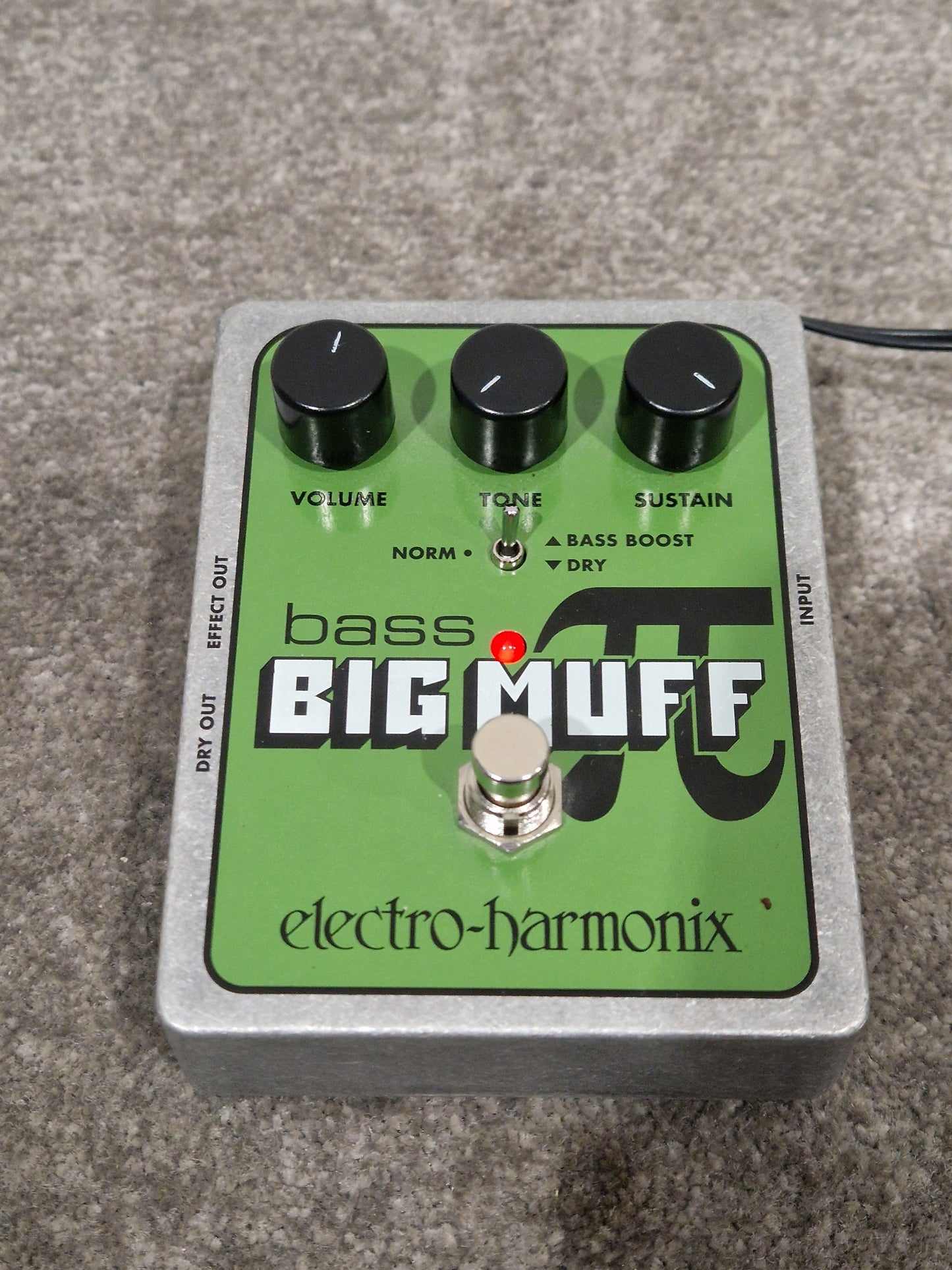 Electro-Harmonix Bass Big Muff - Fuzz Pedal - Excellent