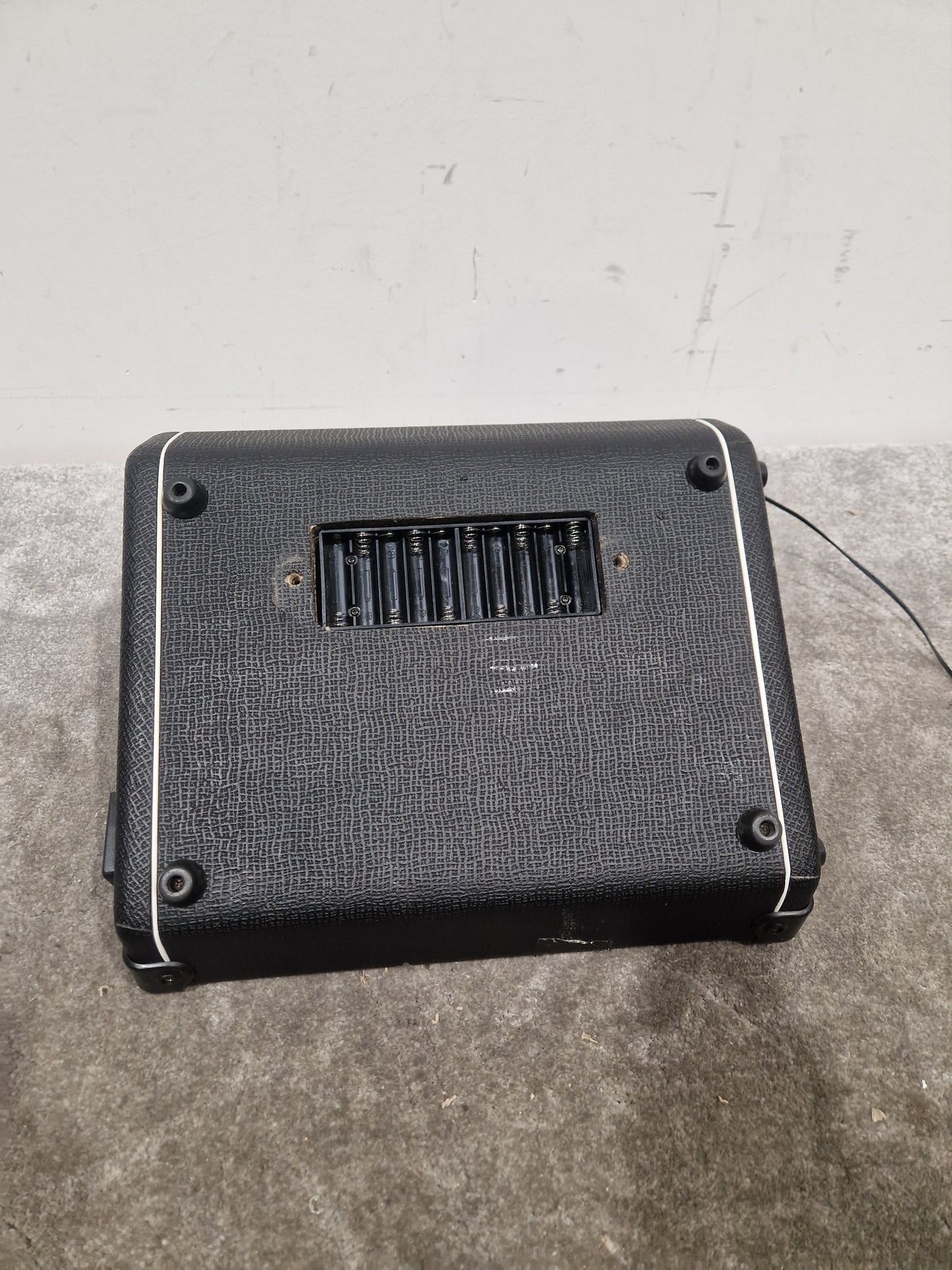 Artec PMD3-8 Amplifier - Compact Portable Design - Very Good w/ Power Supply