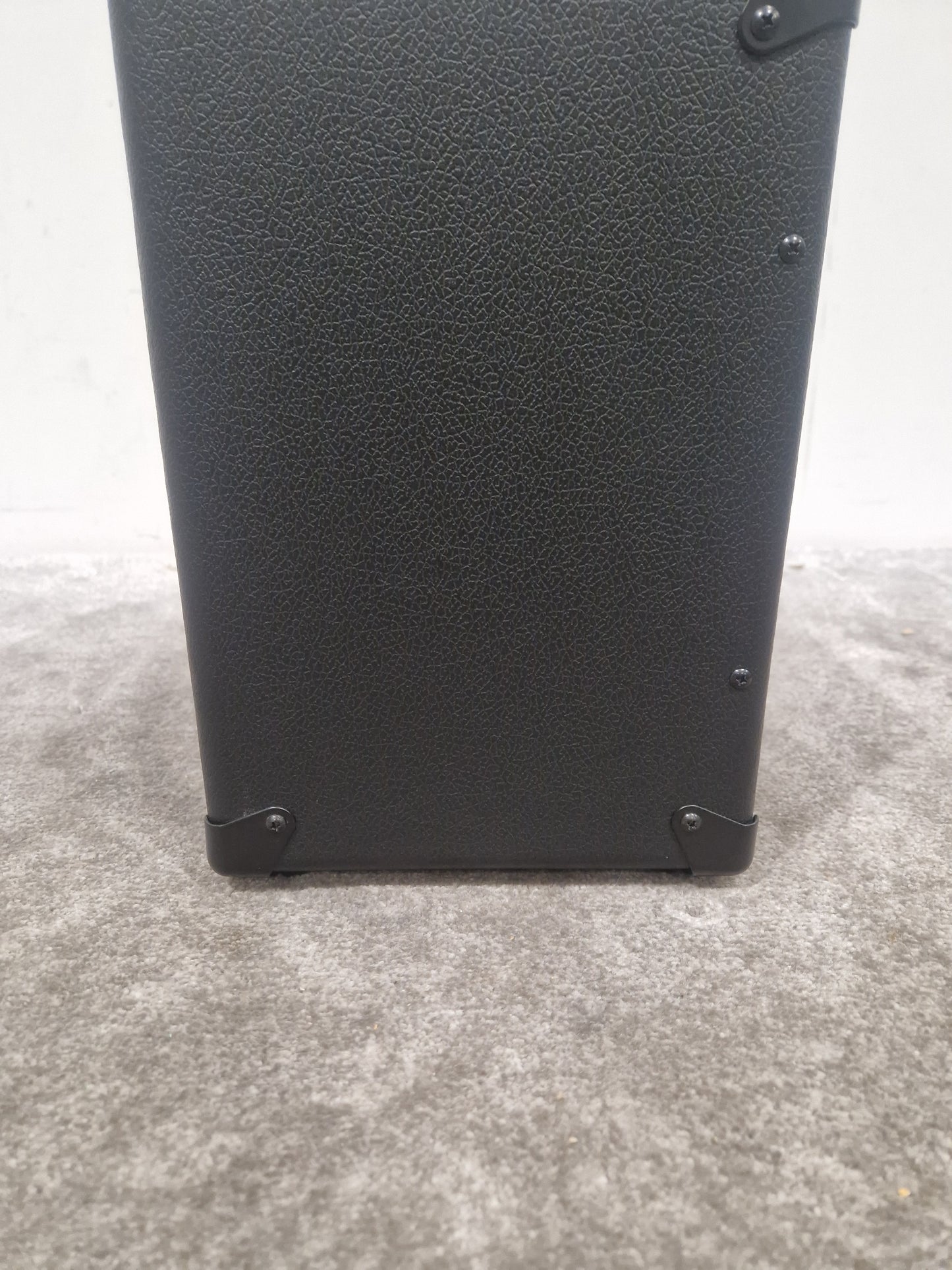 Cort CM20B - 20W Bass Combo Amp - Excellent w/ Power Supply