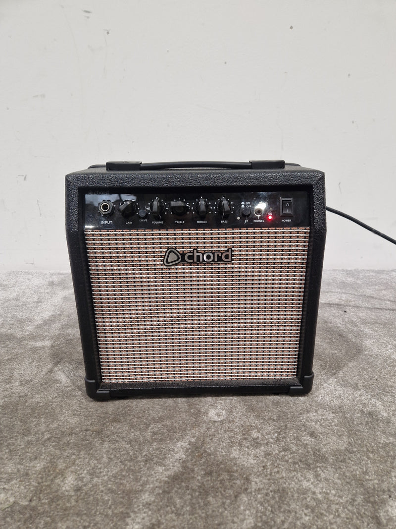Chord CG-10BT - Bluetooth Guitar Amplifier - Excellent w/ Power Supply - image 2
