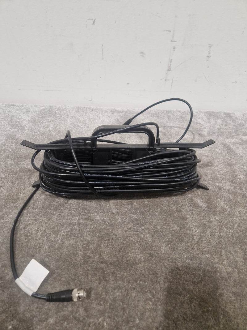 Pair OF Coaxial Cables on Loom - High-Fidelity Signal Transfer - Excellent - image 11
