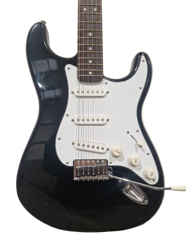 Fender Star-Caster Strat Black Made IN China - Solid Body Electric Guitar - Excellent w/ Soft Case & Whammy Bar