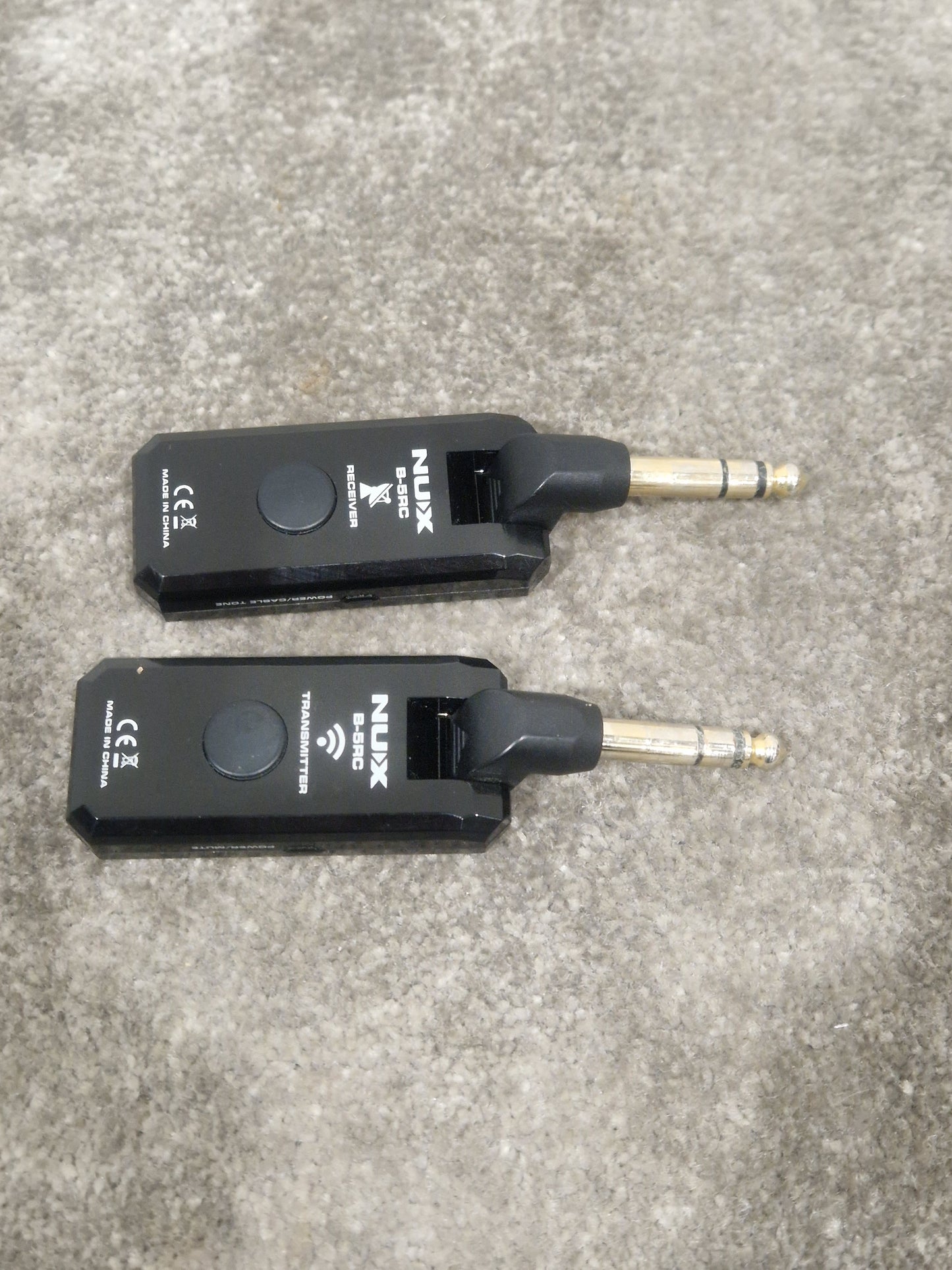 NUX B-5RC Wireless System - Rechargeable - Excellent w/ Soft Case