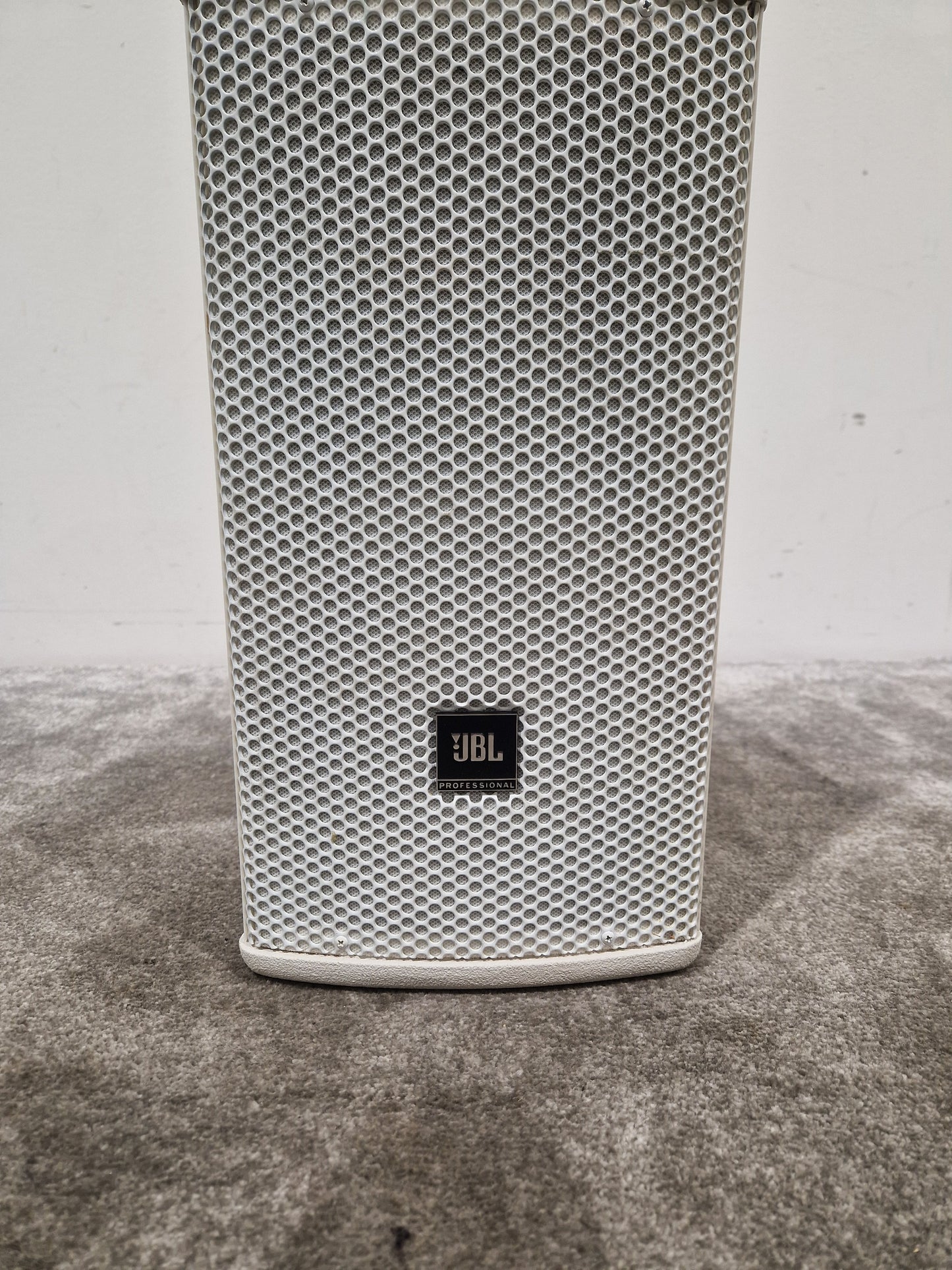 JBL AC-16 White Speaker - Compact Design - Very Good