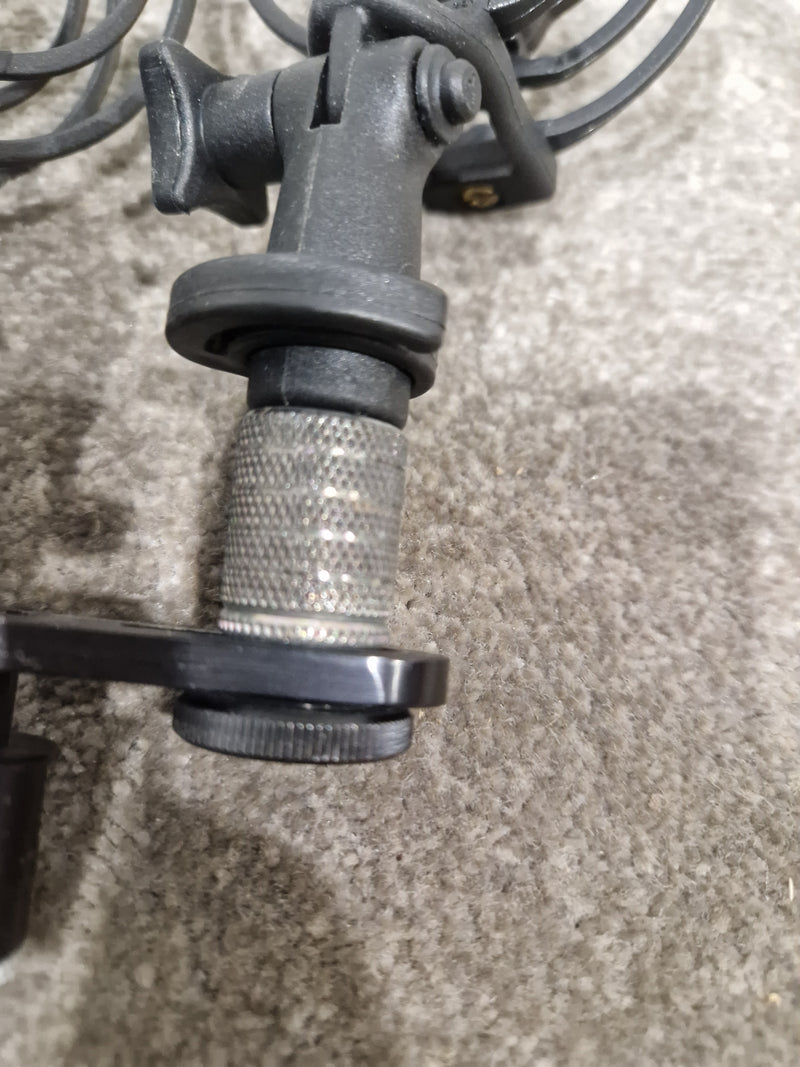 AKG H10 Shock Mount Black Microphone - Vibration Isolation - Excellent - image 2