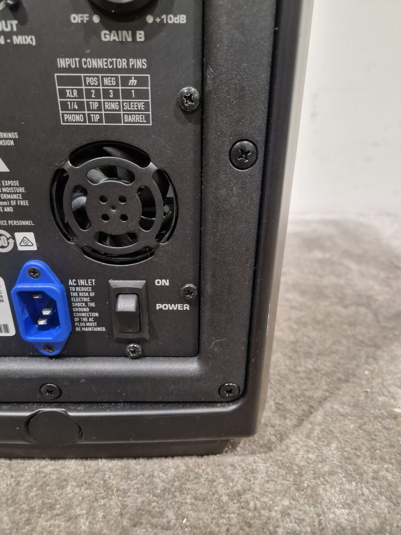 QSC K8 - Active Loudspeaker - Black - Good w/ Cables - image 11