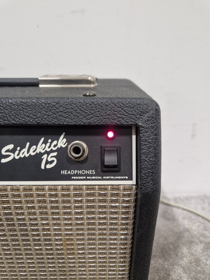 Fender Sidekick 15 - Guitar Amplifier - Good - image 4