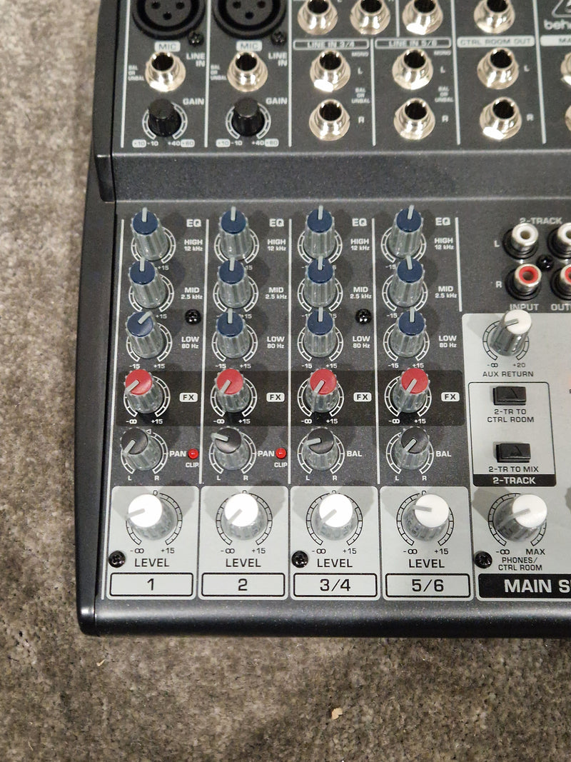 Behringer XENYX 802 Audio Mixer - 8-Input Compact - Excellent w/ Original Box & European Power supply - image 7