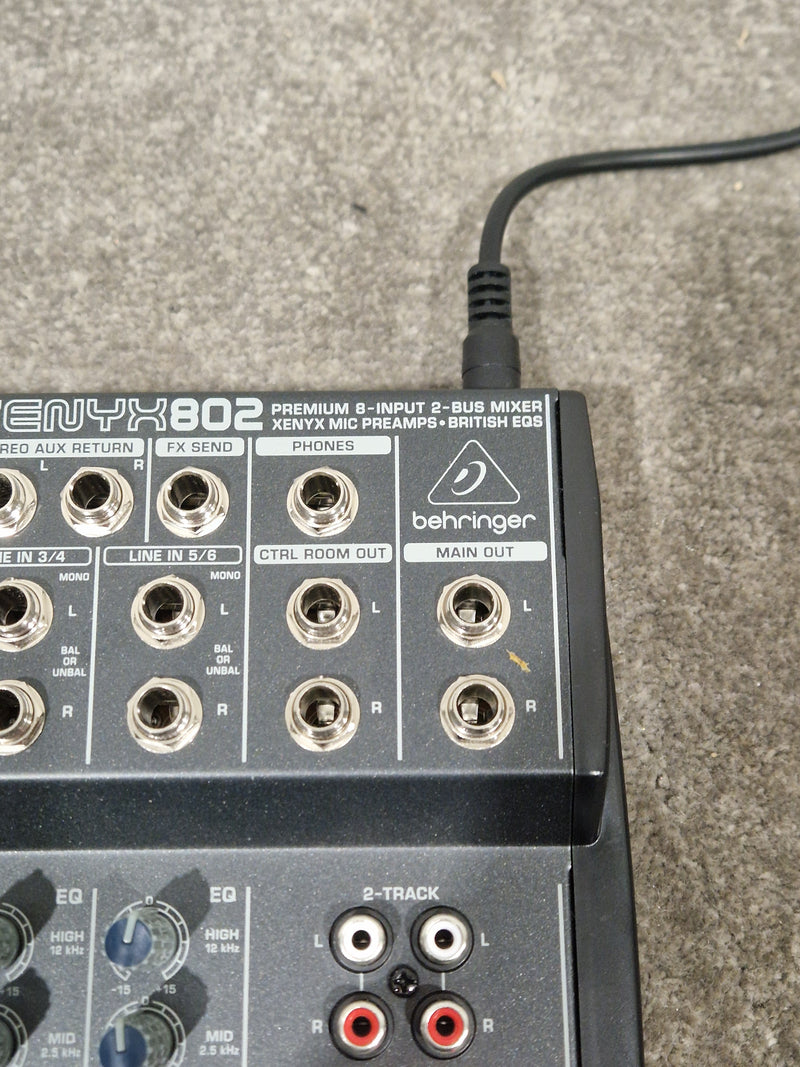 Behringer XENYX 802 Audio Mixer - 8-Input Compact - Excellent w/ Original Box & European Power supply - image 9