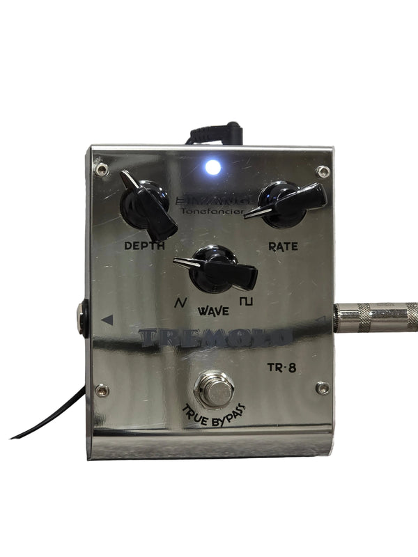 Biyang TR-8 Tremolo - Guitar Effects Pedal - Excellent